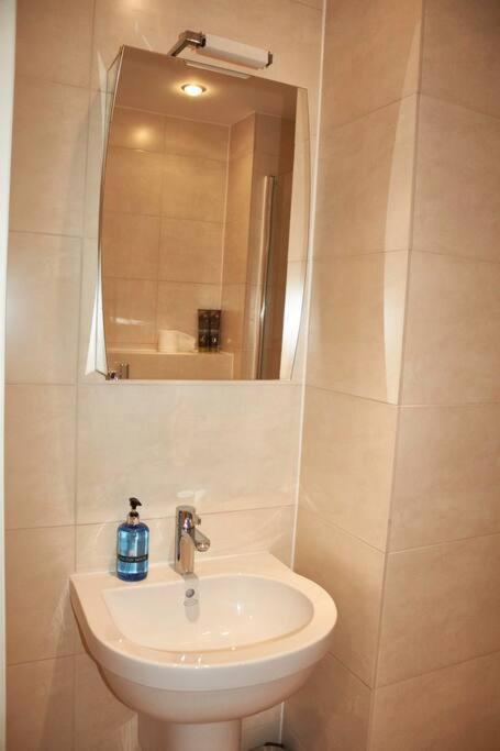 The Beach Suite Southport Luaran gambar
