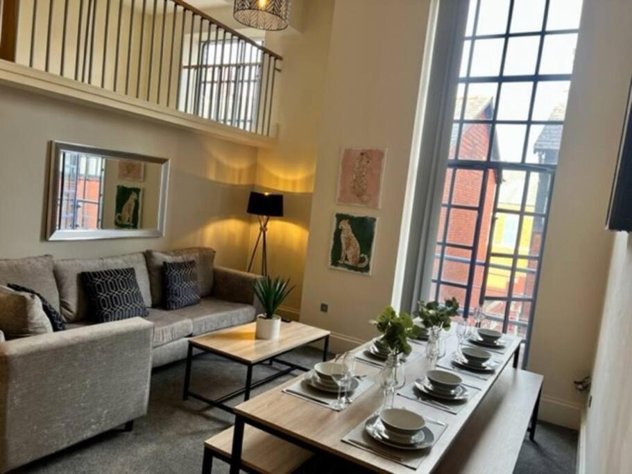 The Beach Suite Southport Luaran gambar